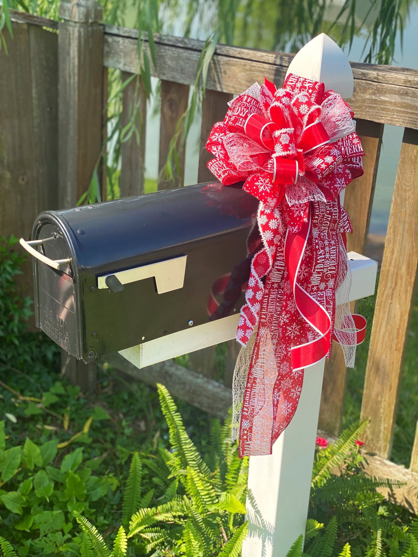 Christmas Bow in Red and White Featuring “Be Merry” and “Merry Christmas” Perfect for Mailbox, Door, and Wreath.