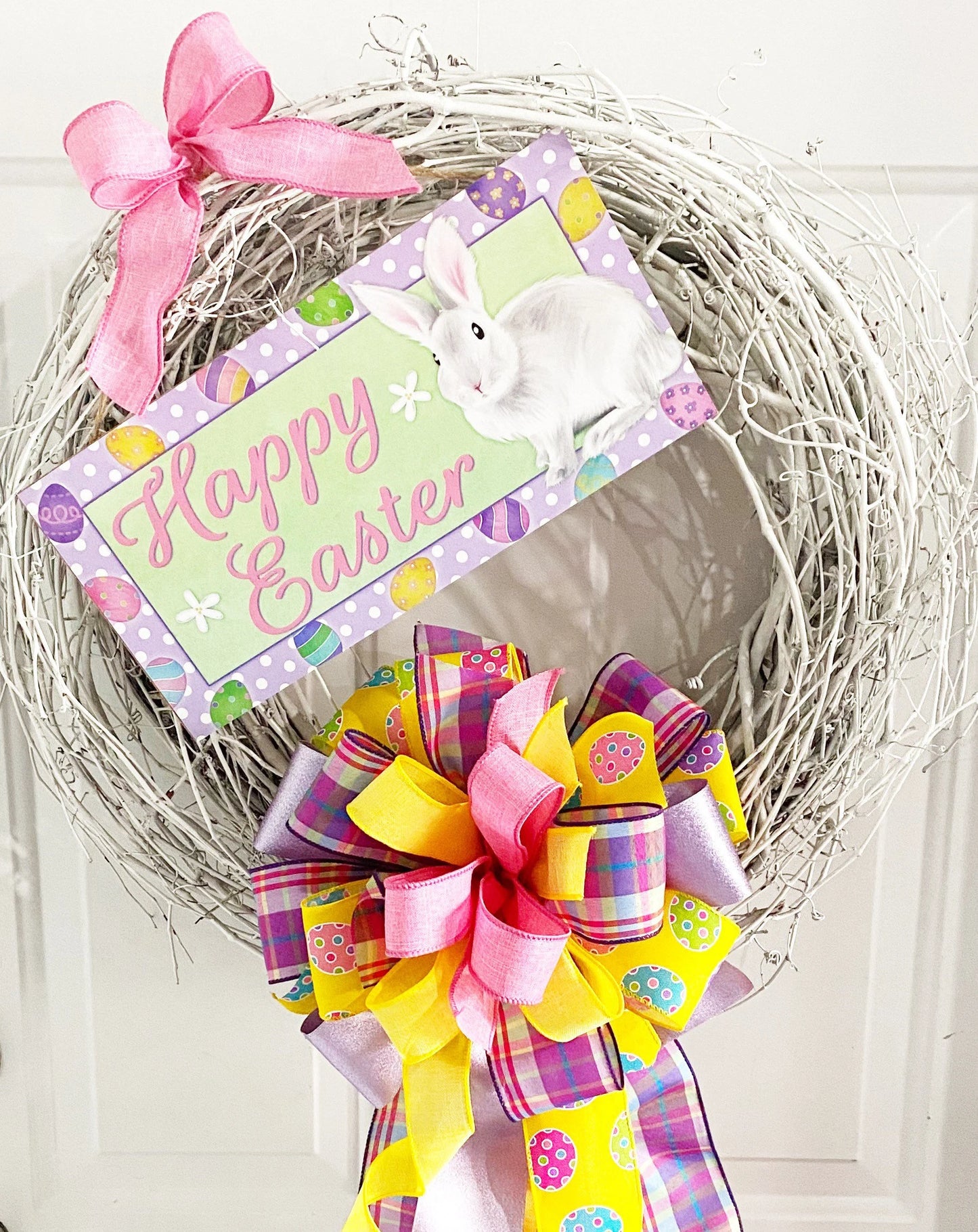 Easter Set including Pink & Yellow Bow with Plaque featuring Bunny and Happy Easter Print.