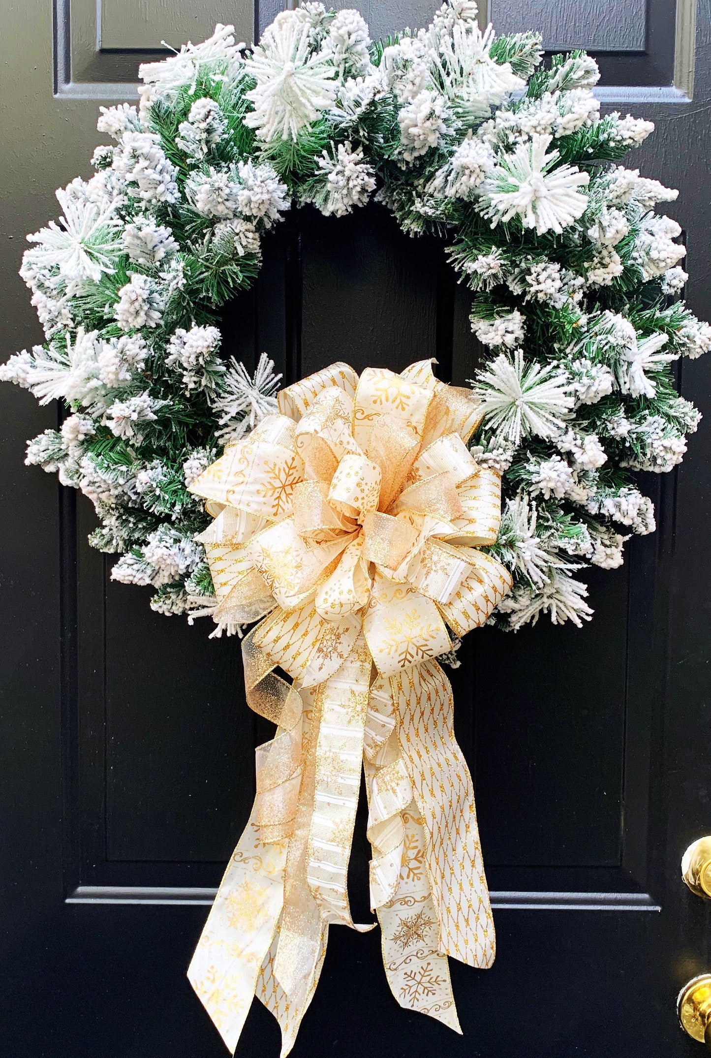 Winter Collection- Gold/Cream Snowflake Bow,Bow,Bows,Christmas Bow,Christmas Decor,Mailbox Bow,Wreath Bow,Gold Decor,Gold Bow