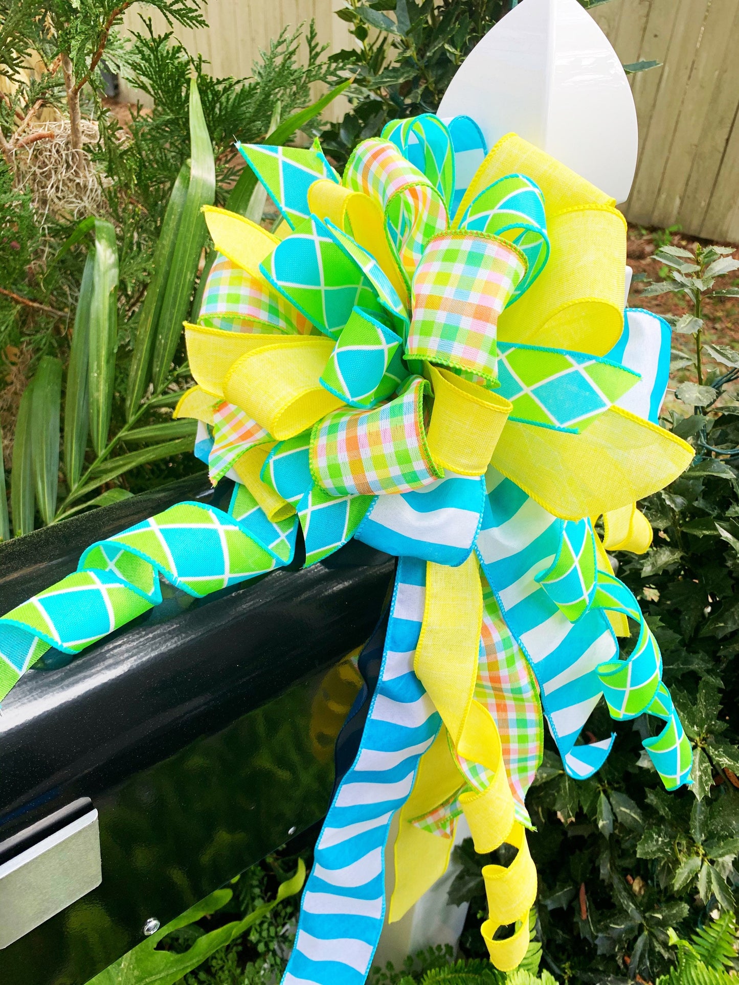 Everyday Collection - Spring, Spring Bow, Geometric, Geometric Bow, Geometric Ribbon, Large Bow, Bow, Mailbox Bow, Wreath Bow, Bows, Summer