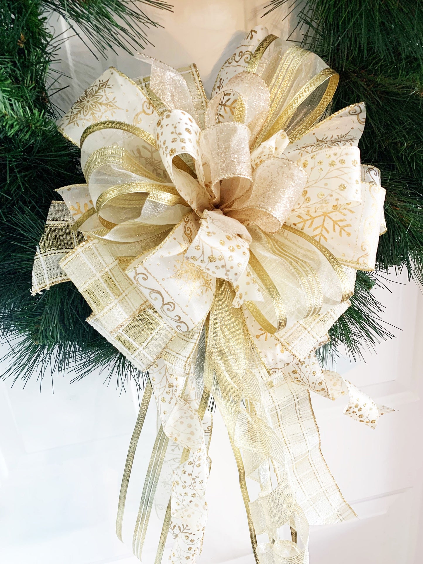 Winter Collection - Winter, Snowflakes, Snowflakes Bow, Winter Bow, Winter Ribbon, Mailbox Bow, Wreath Bow, Large Bow, Bow, Bows