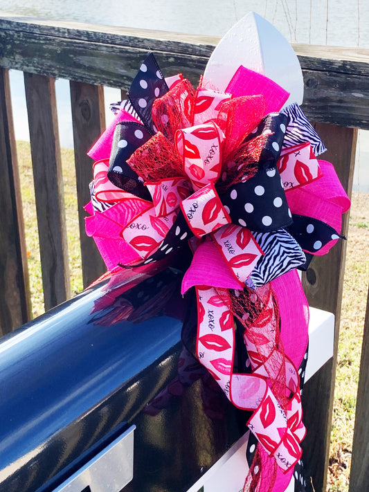 Valentines Collection - Valentines, Valentines Bow, Valentines Decor, Lips, Lips Bow, Lips Ribbon, Lips Decor, Mailbox Bow, Wreath Bow, Bow