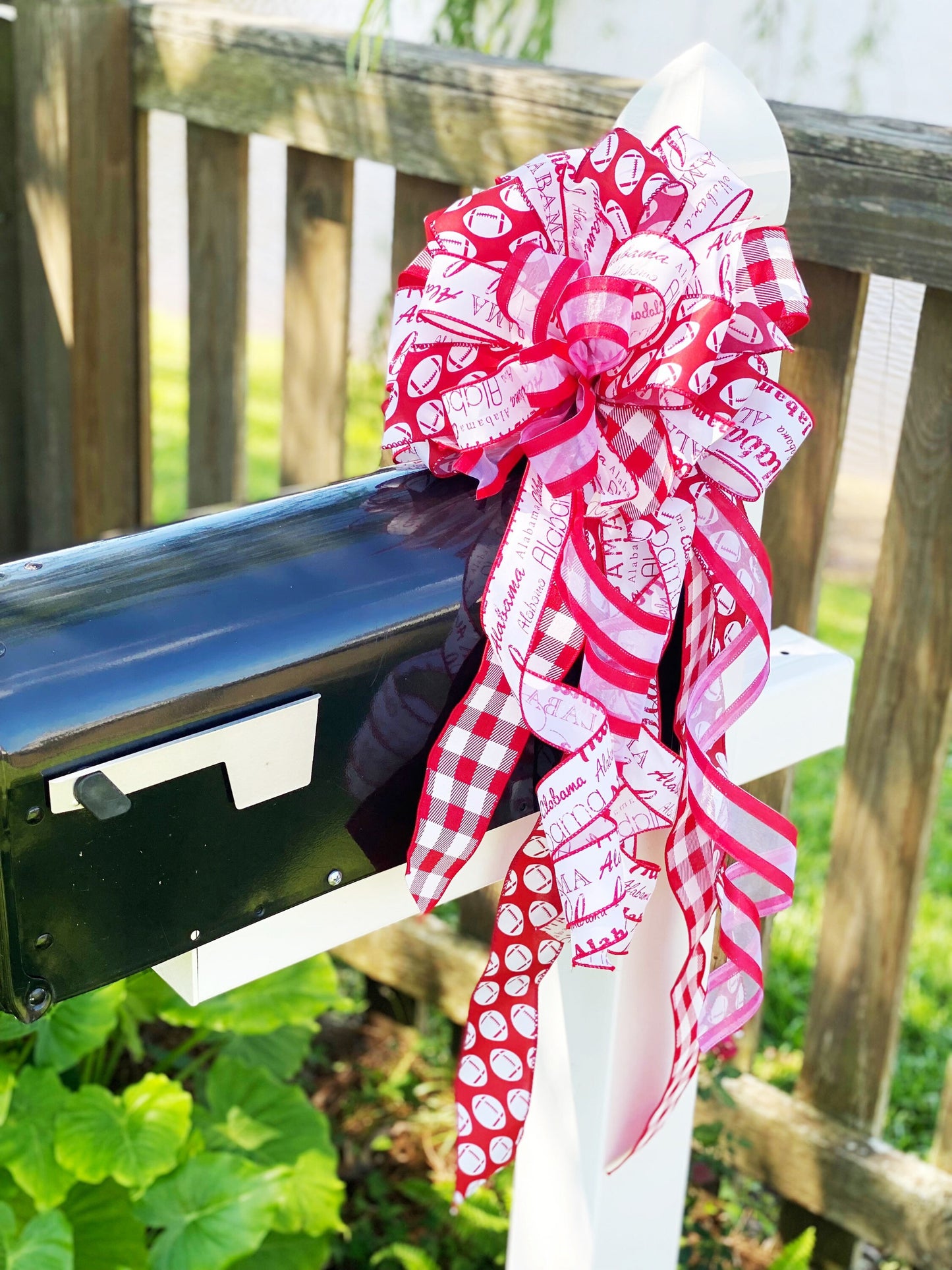 Rolltide Bow in Red & White. Perfect for Mailbox, Door, and Wreath.