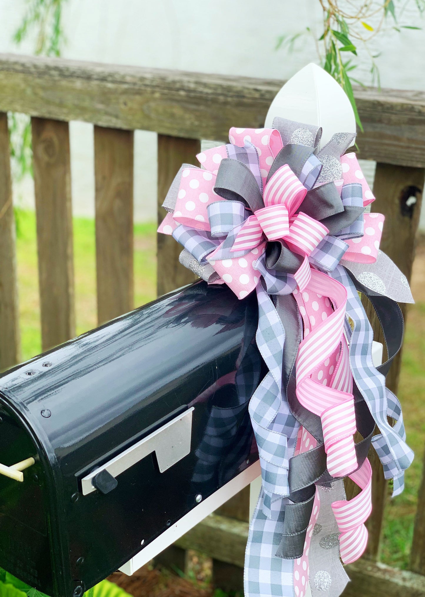 Everyday Collection - Gray Bow, Pink Bow, Polka Dots, Stripes, Wreath Bow, Mailbox Bow, Lantern Bow, Bow, Bows, Gift, Gift Bag Bow