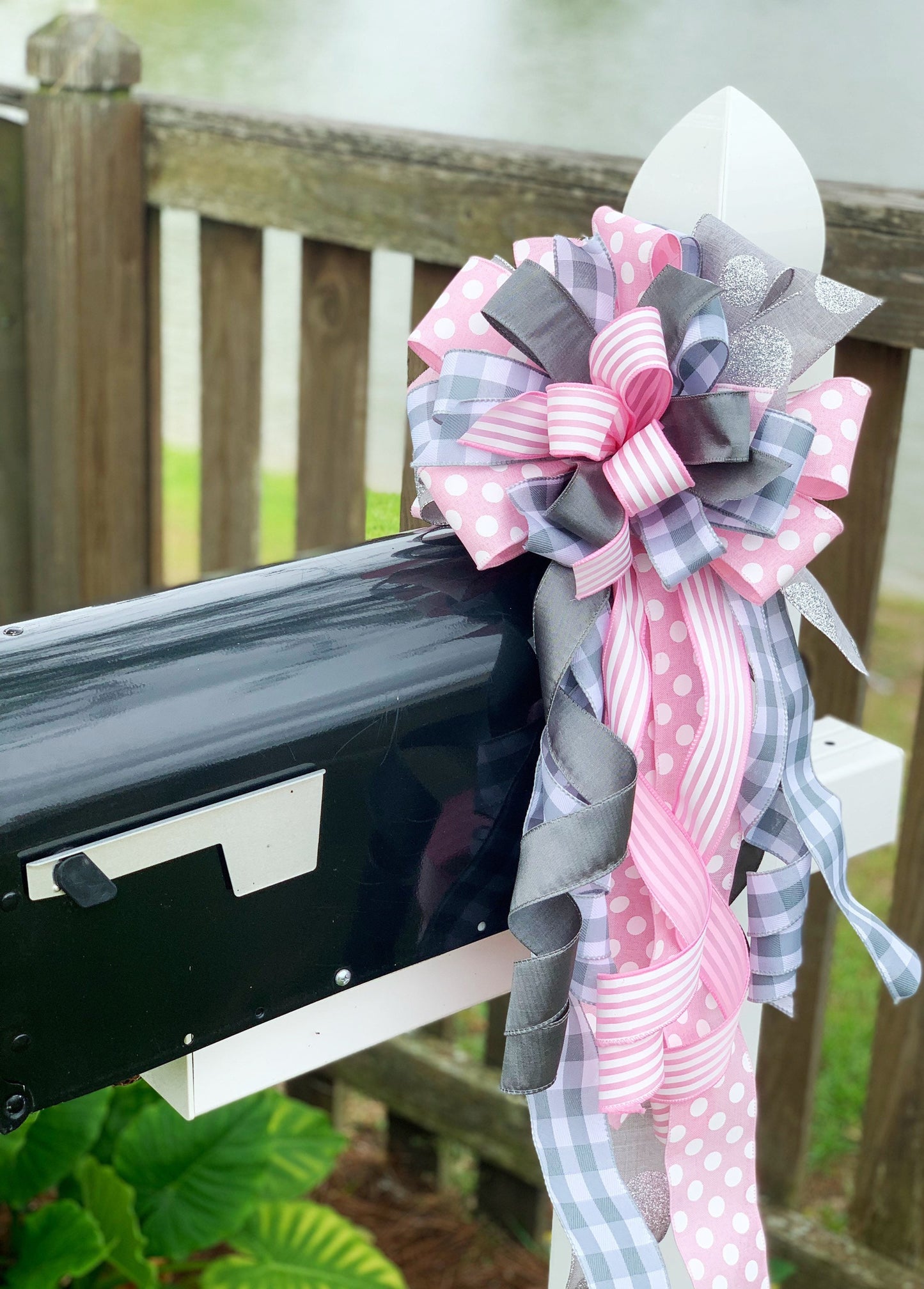 Everyday Collection - Gray Bow, Pink Bow, Polka Dots, Stripes, Wreath Bow, Mailbox Bow, Lantern Bow, Bow, Bows, Gift, Gift Bag Bow