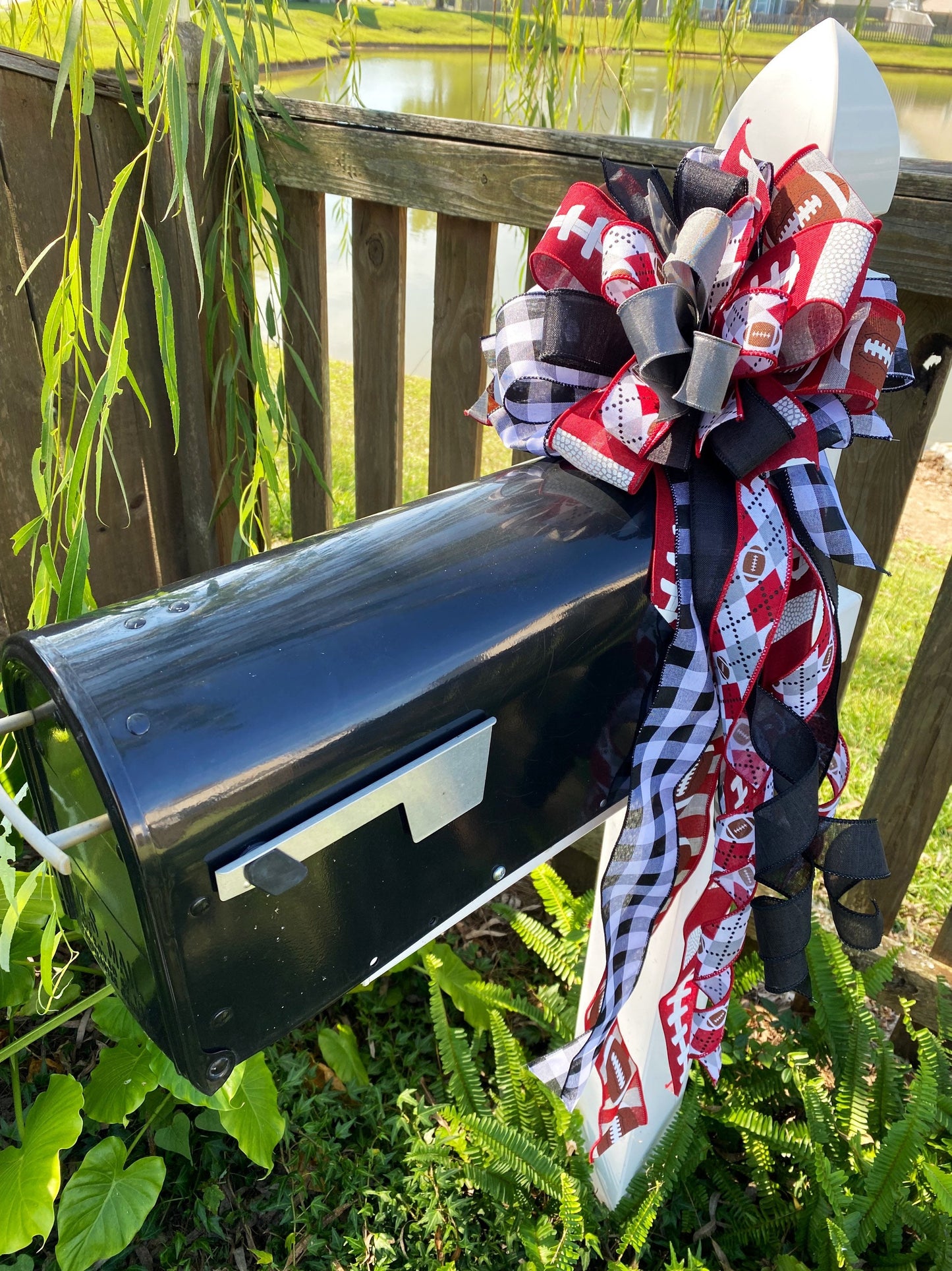 Sports Collection - Red/Black Bow,Sports Bow,Bow,Bows,Mailbox Bow,Wreath Bow,Large Bow,Decor,Football,Football Bow,Football Decor