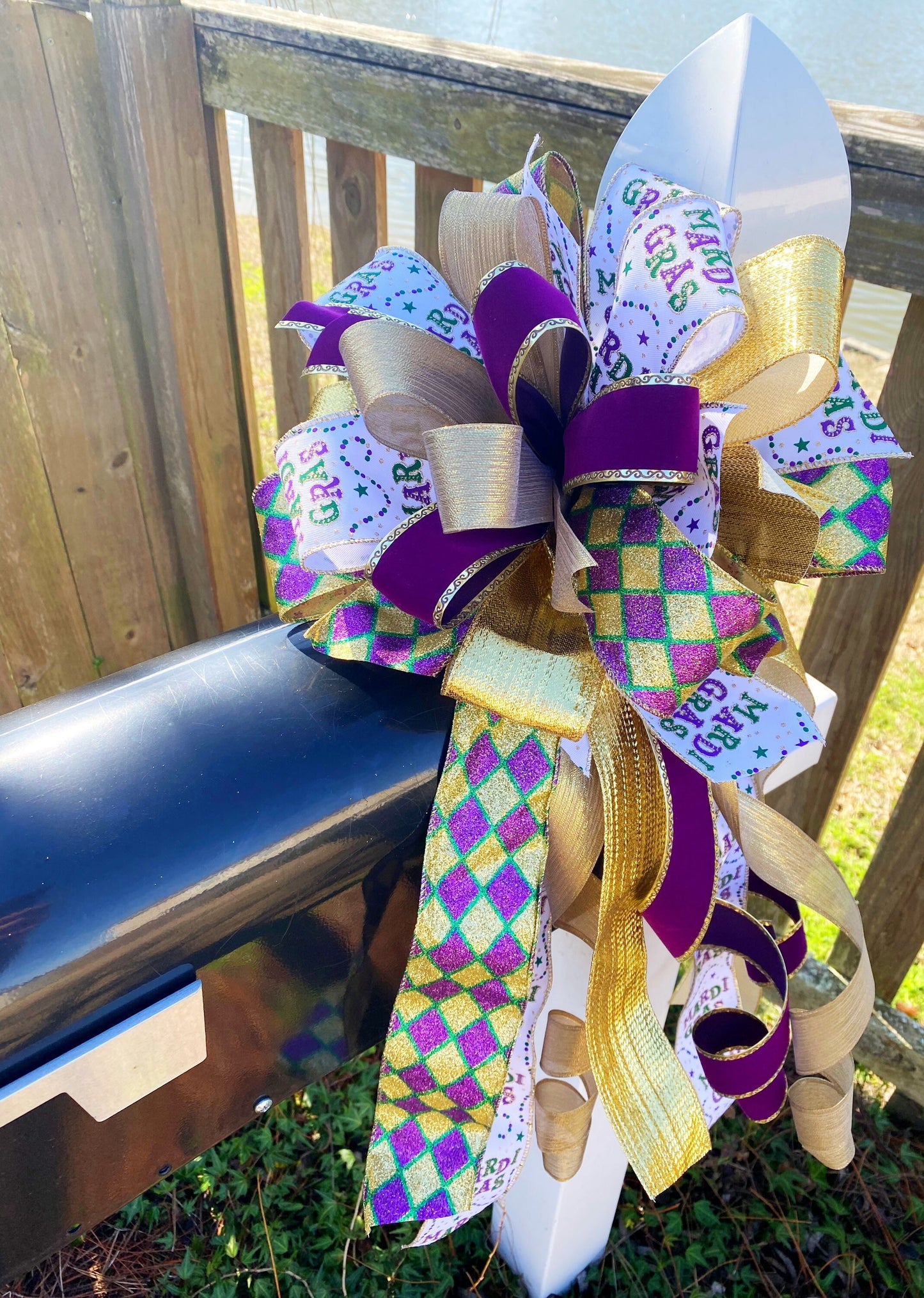 Everyday Collection - Mardi Gras,Mardi Gras Bow,Mardi Gras Decor,Mardi Gras Ribbon,Mardi Gras Decorations,Festive,Festive Bow,Purple Bow