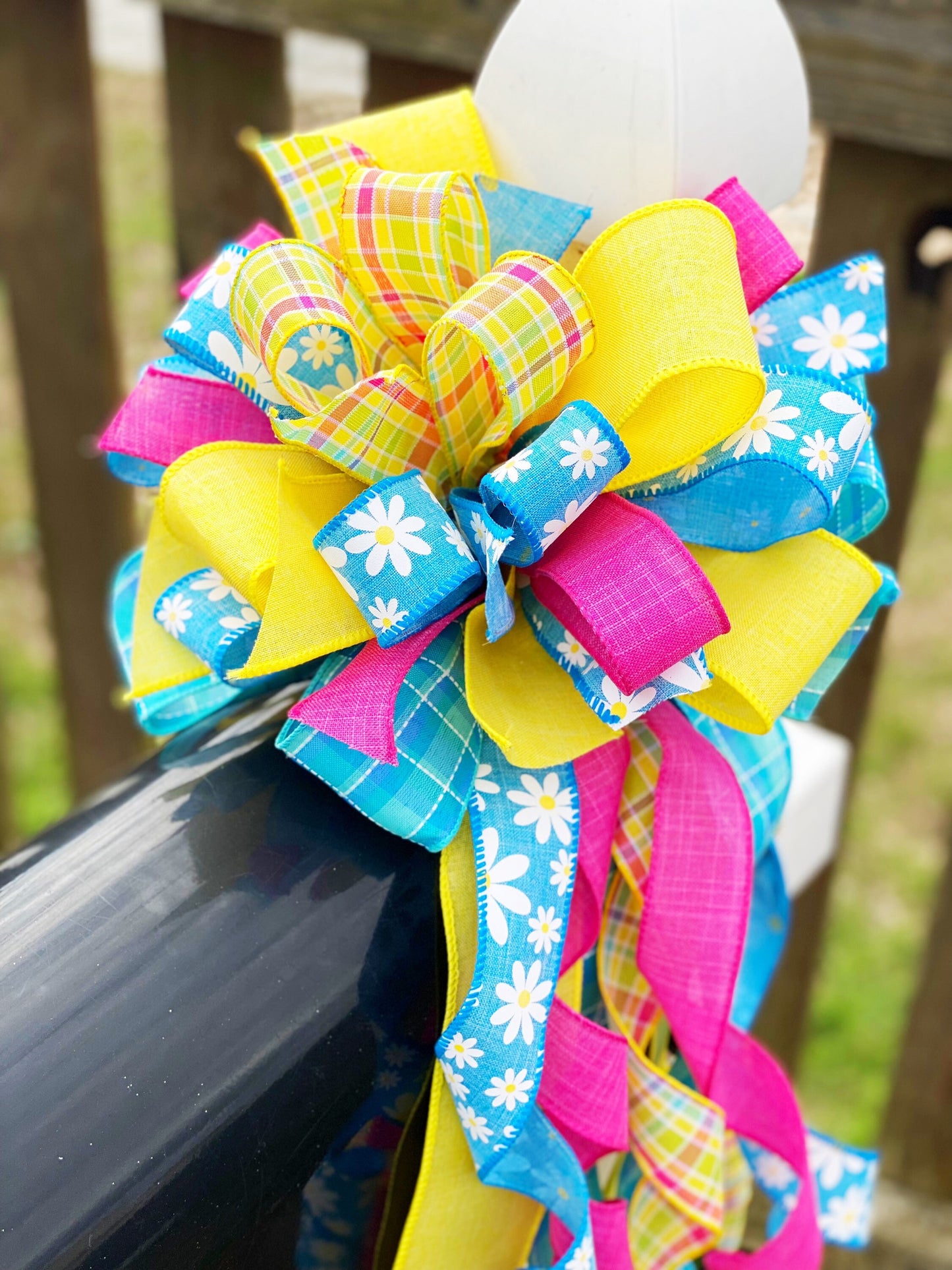 Spring & Summer Bow in Yellow, Pink, and Light Blue Featuring Daisies. Perfect for Mailbox, Door, and Wreath.