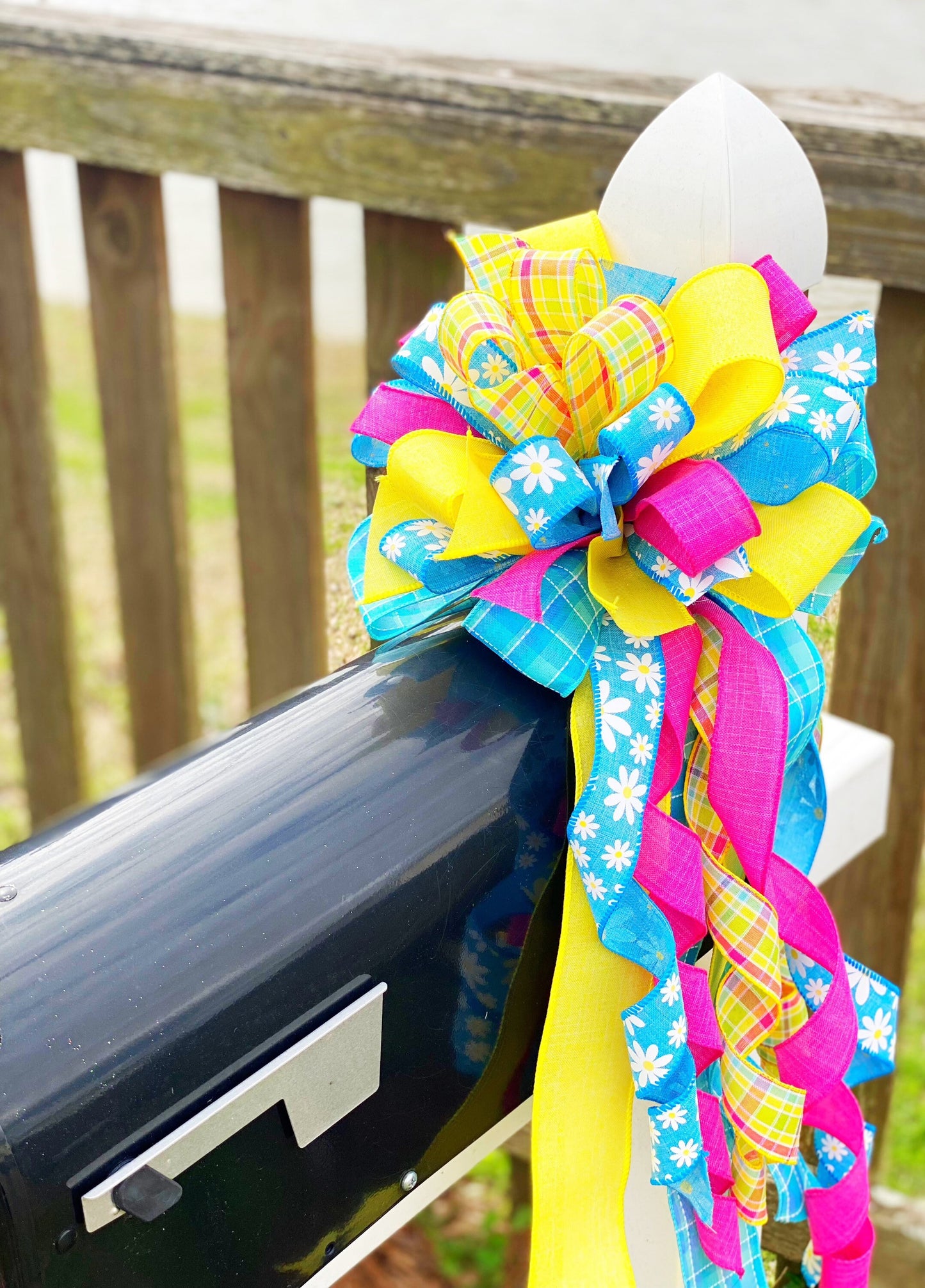 Spring & Summer Bow in Yellow, Pink, and Light Blue Featuring Daisies. Perfect for Mailbox, Door, and Wreath.